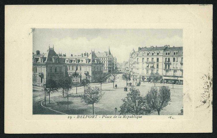 BELFORT - Place de la République
