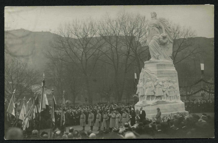 BELFORT - Inauguration du monument aux morts le 30 novembre 1924 [square du Souvenir]
