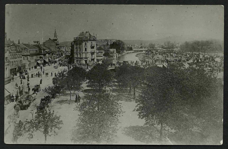 Place de la bascule et foire le long de la Savoureuse