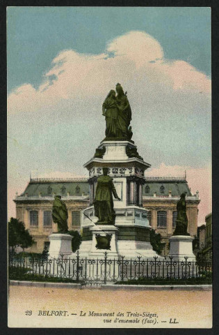 BELFORT - Le monument des Trois Sièges, vue d'ensemble (face)