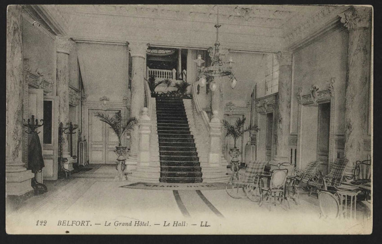 Belfort - Le grand hôtel - Le hall (Tonneau d'or) (boulevard Carnot)